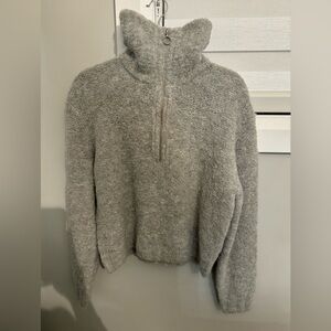 Aritzia Wilfred Free zip sweater